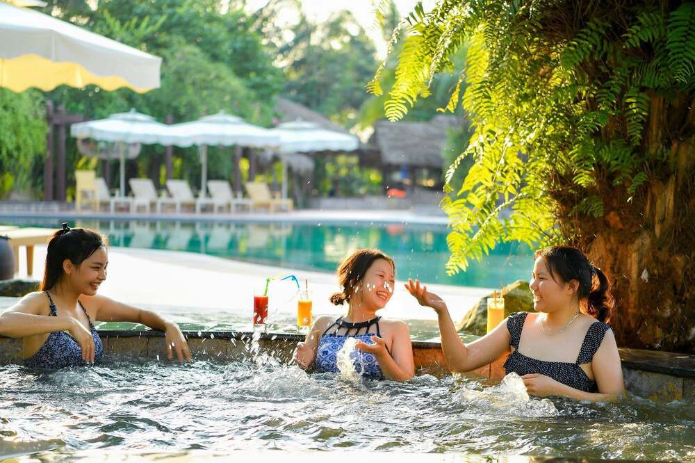 Check-in hội bạn tại Thảo Viên Resort