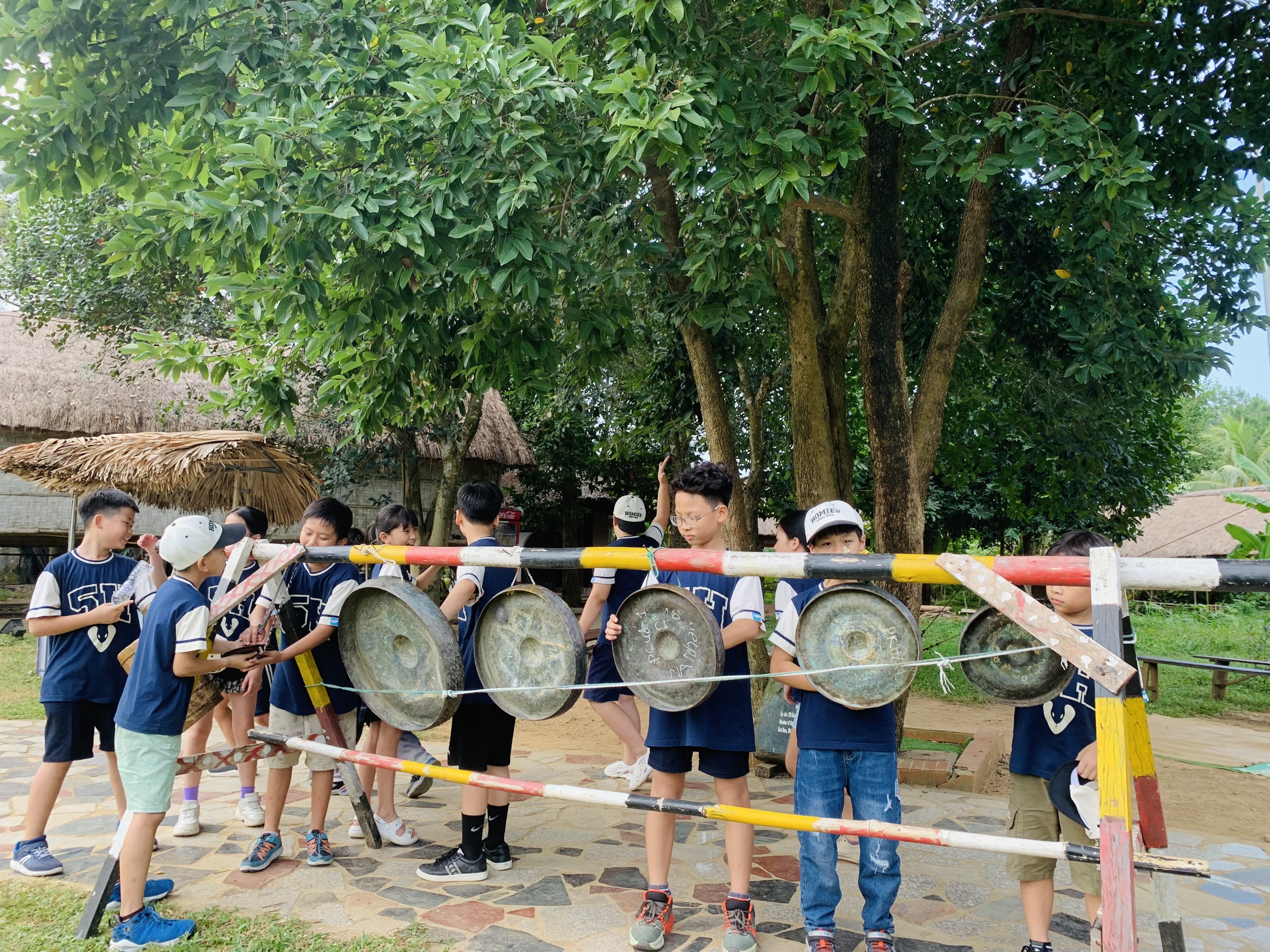 Tour giáo dục 3